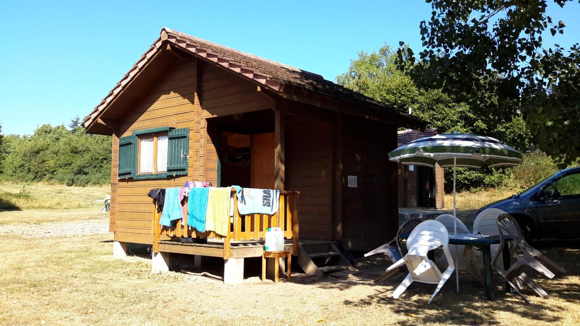 Camping De Saulieu Exteriör bild
